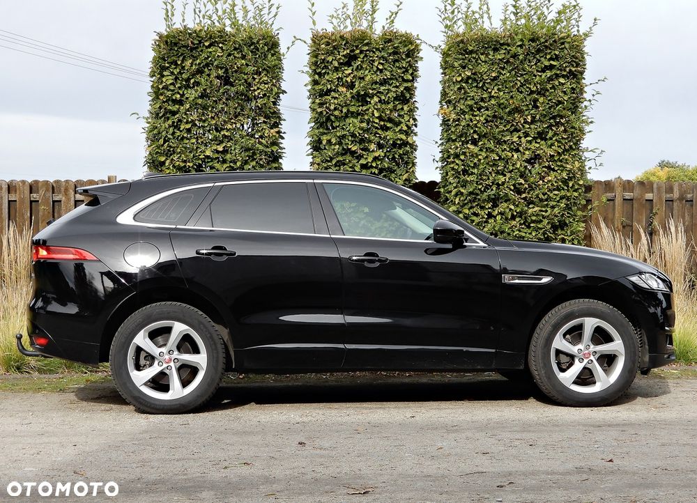 Jaguar F-Pace 2.0 i4D AWD Pure - 7