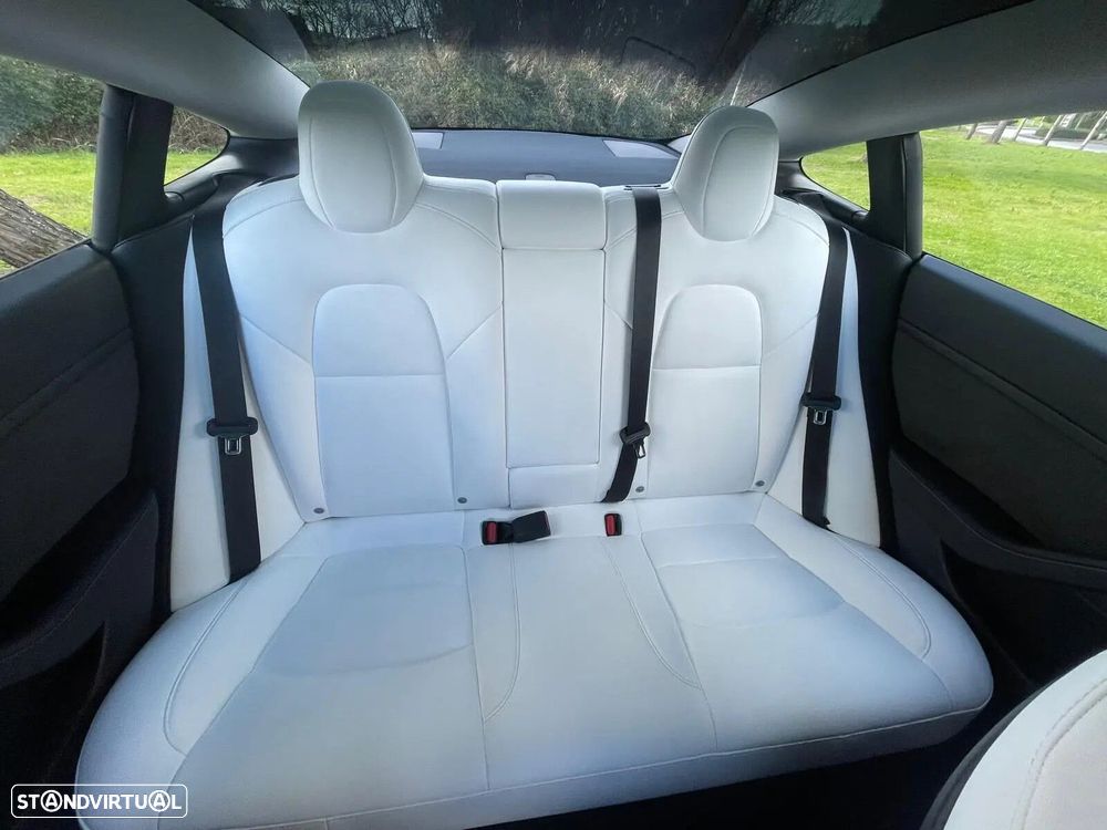 Tesla Model 3 Long Range AWD Dual Motor Performance - 22