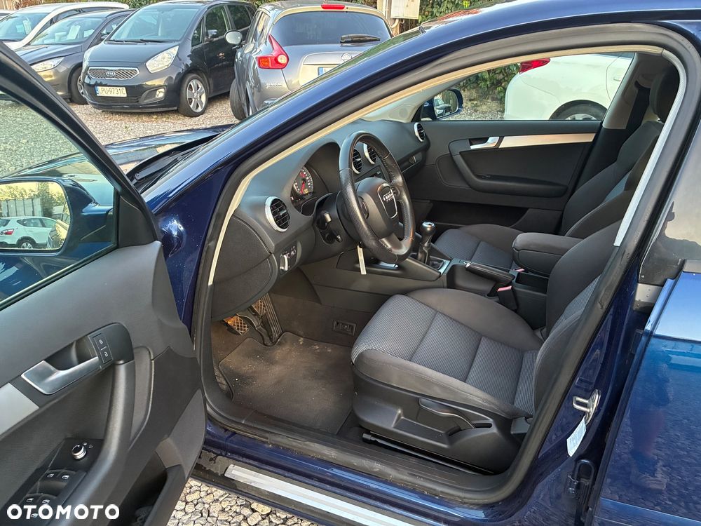 Audi A3 Sportback - 9
