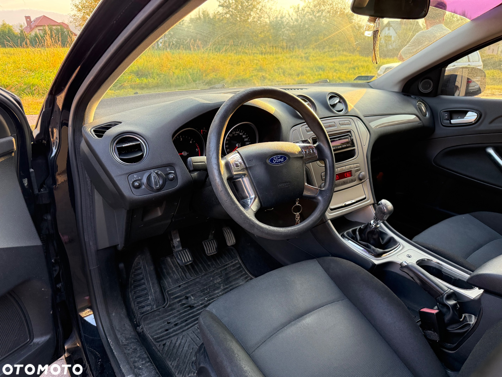Ford Mondeo 1.8 TDCi Ambiente - 7