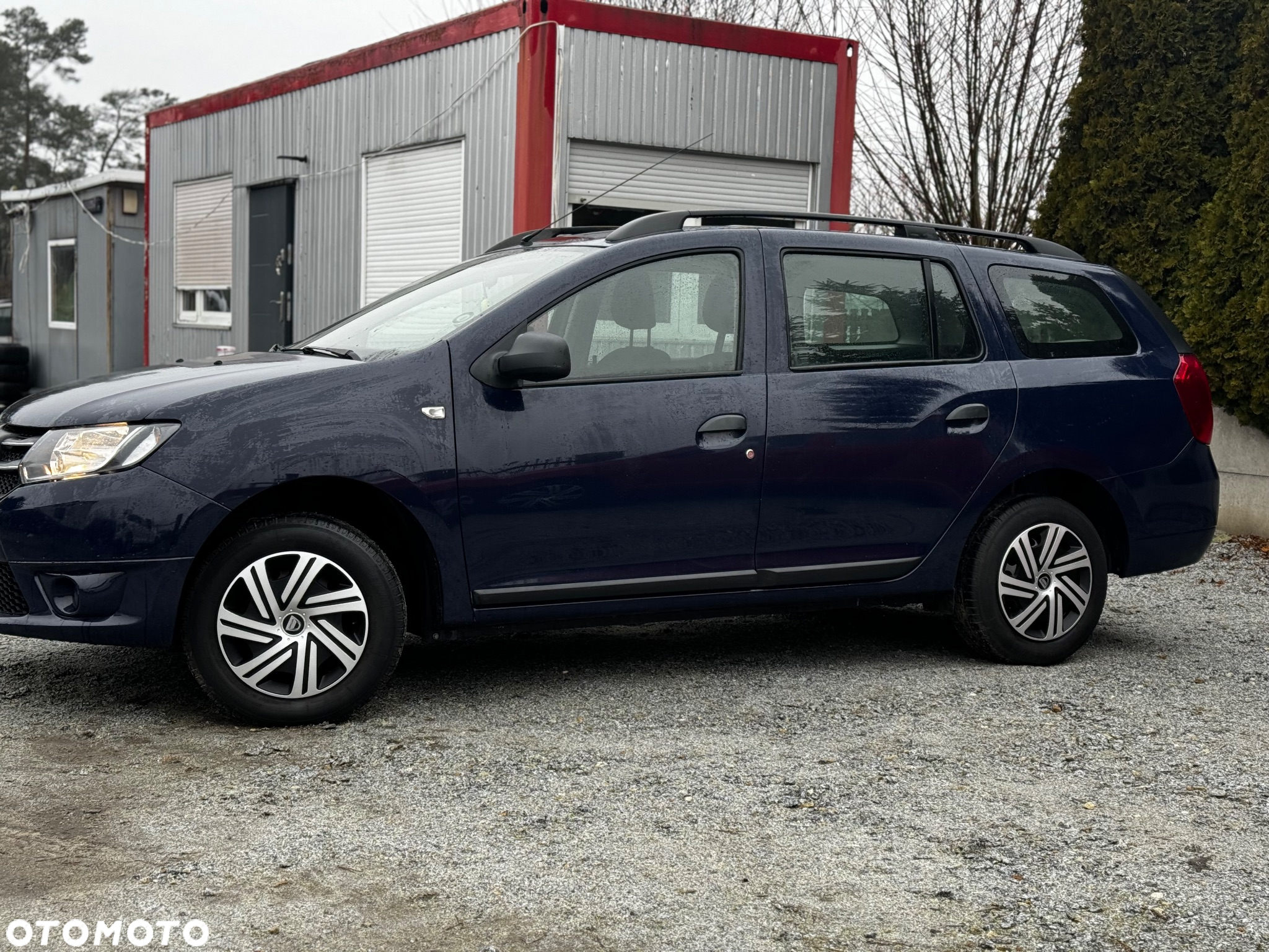 Dacia Logan MCV 1.2 16V 75 Ambiance - 18
