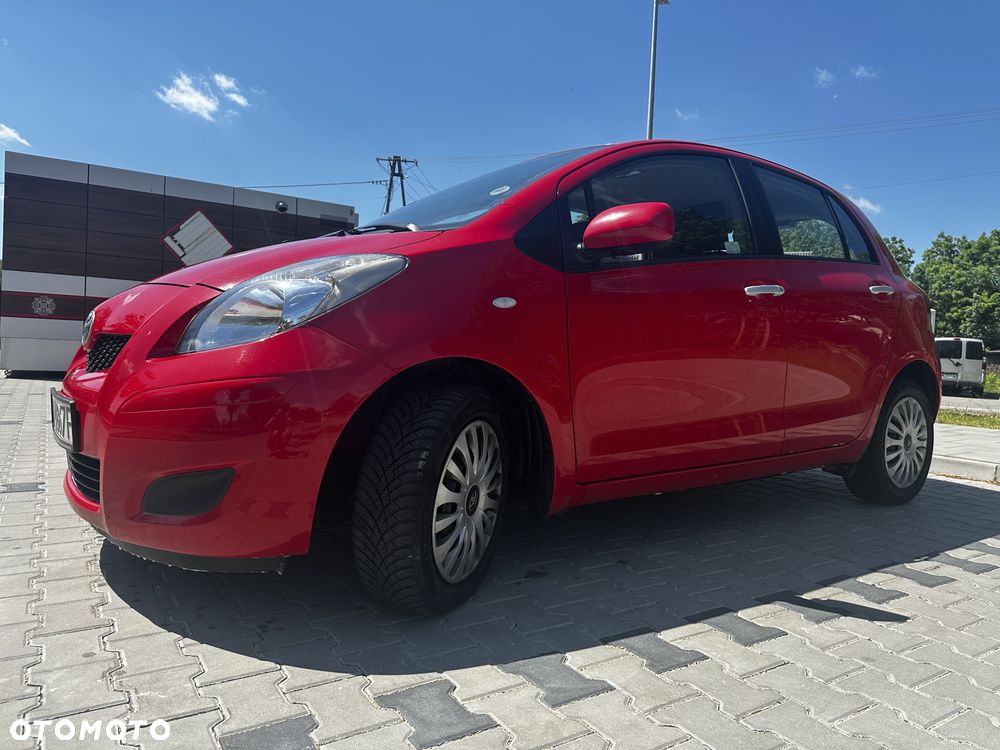 Toyota Yaris 1.33 Luna - 2