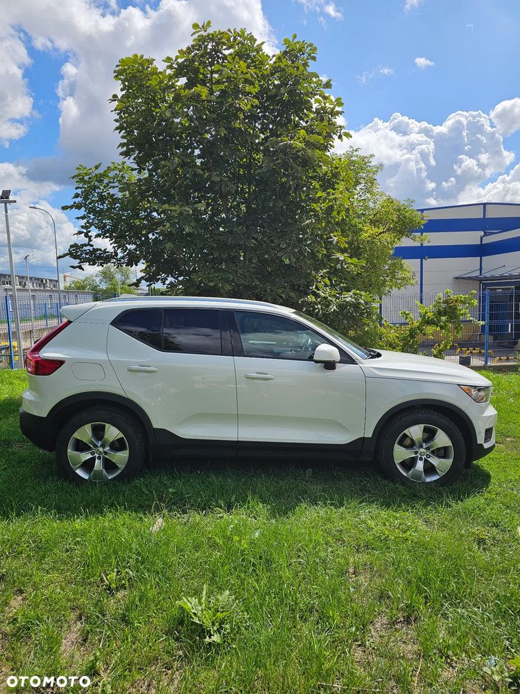 Volvo XC 40 T5 AWD Momentum - 8