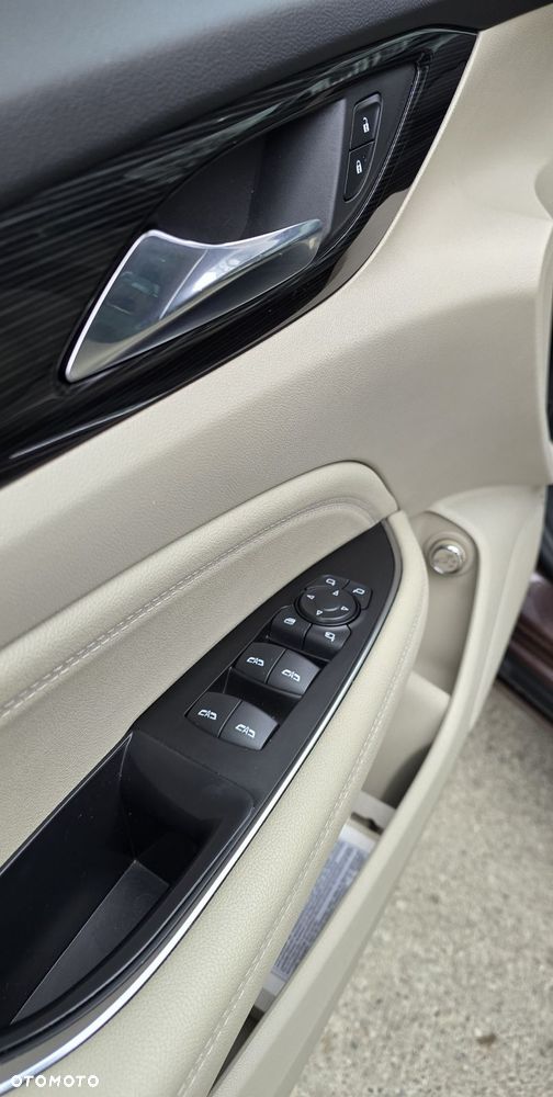 Opel Insignia 2.0 CDTI S&S - 20