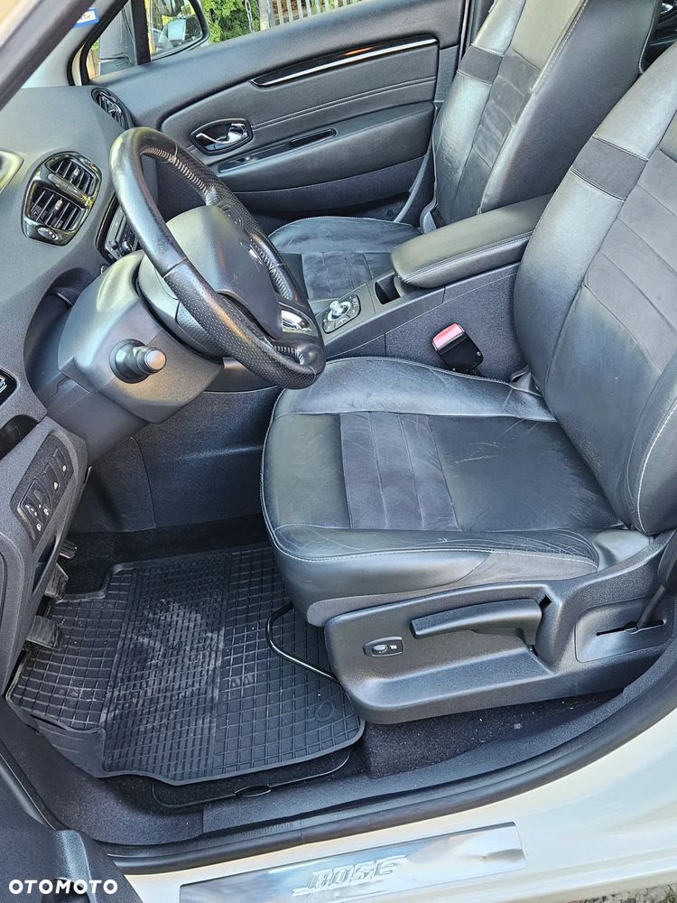 Renault Grand Scenic Energy TCe 130 S&S Bose Edition - 14