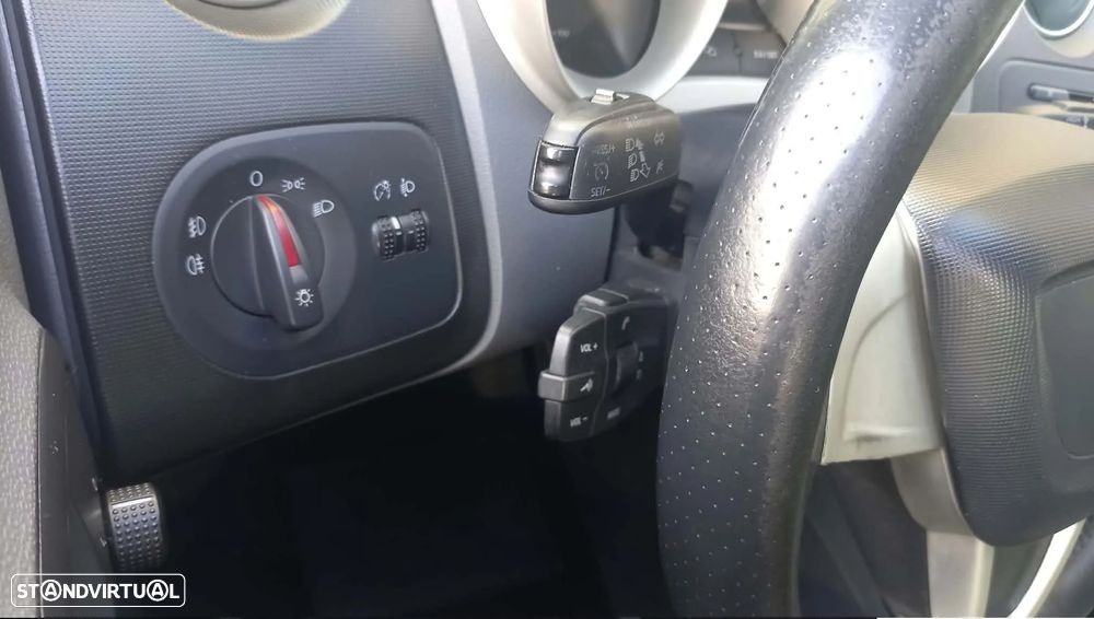 SEAT Ibiza ST 1.6 TDi Style DPF - 13
