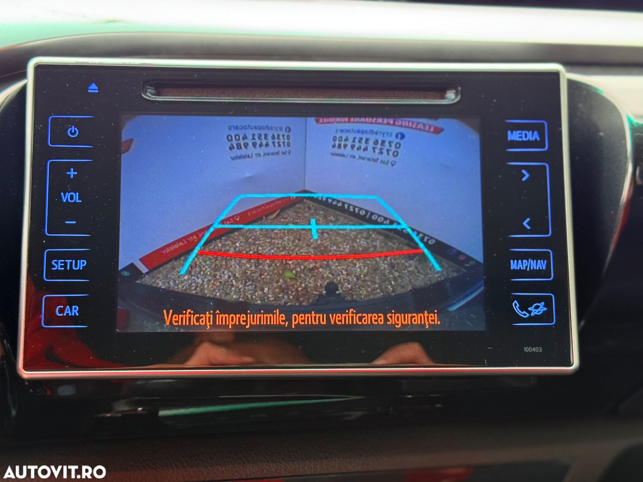 Toyota Hilux 2.4D 150CP 4x4 Double Cab 6MT Comfort - 29