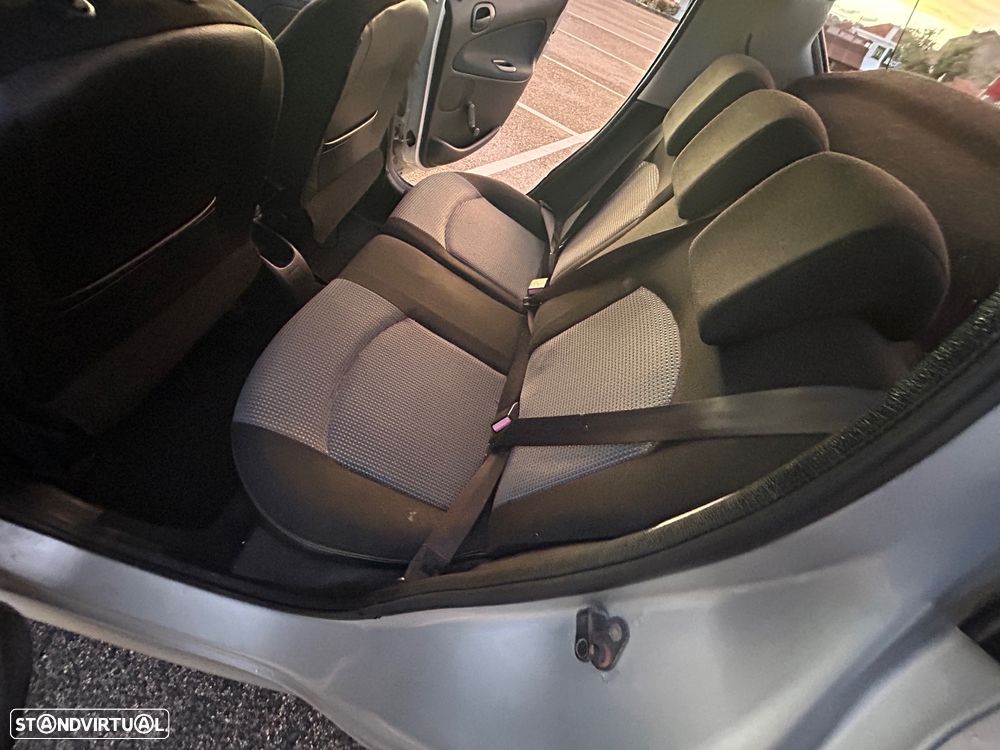 Peugeot 206 1.1 Look - 12