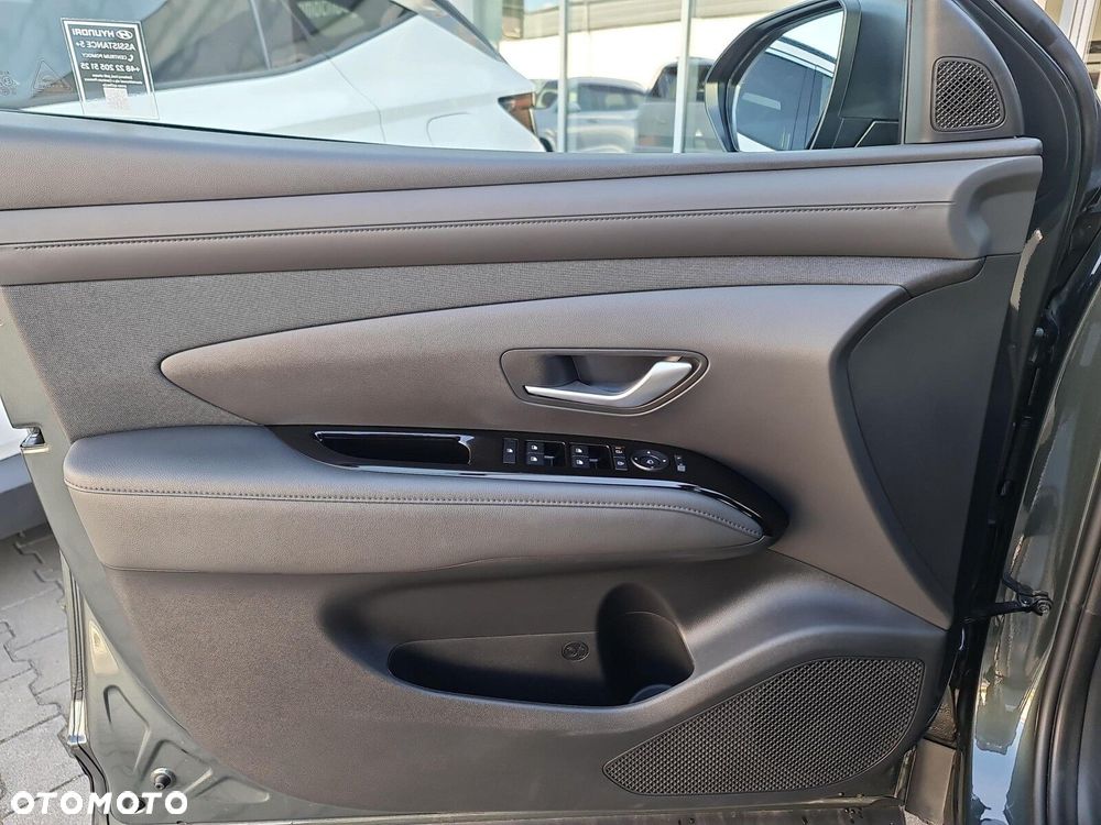 Hyundai Tucson 1.6 T-GDi Executive 2WD - 10