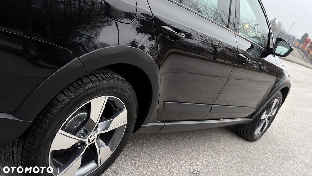 Skoda Octavia 2.0 TDI 4x4 DSG Scout - 20