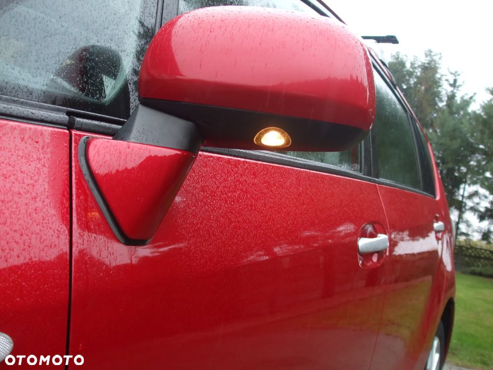 Toyota Corolla Verso - 25