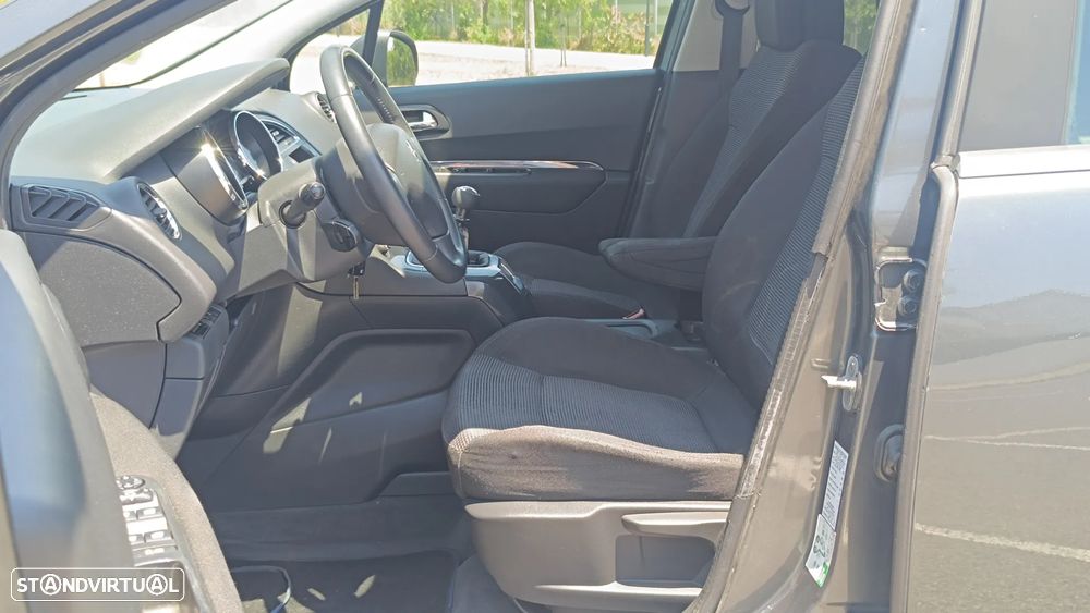 Peugeot 5008 HDI FAP 150 Allure - 12
