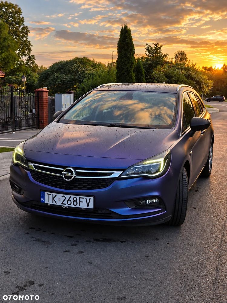 Opel Astra 1.0 T 120 Lat S&S - 9
