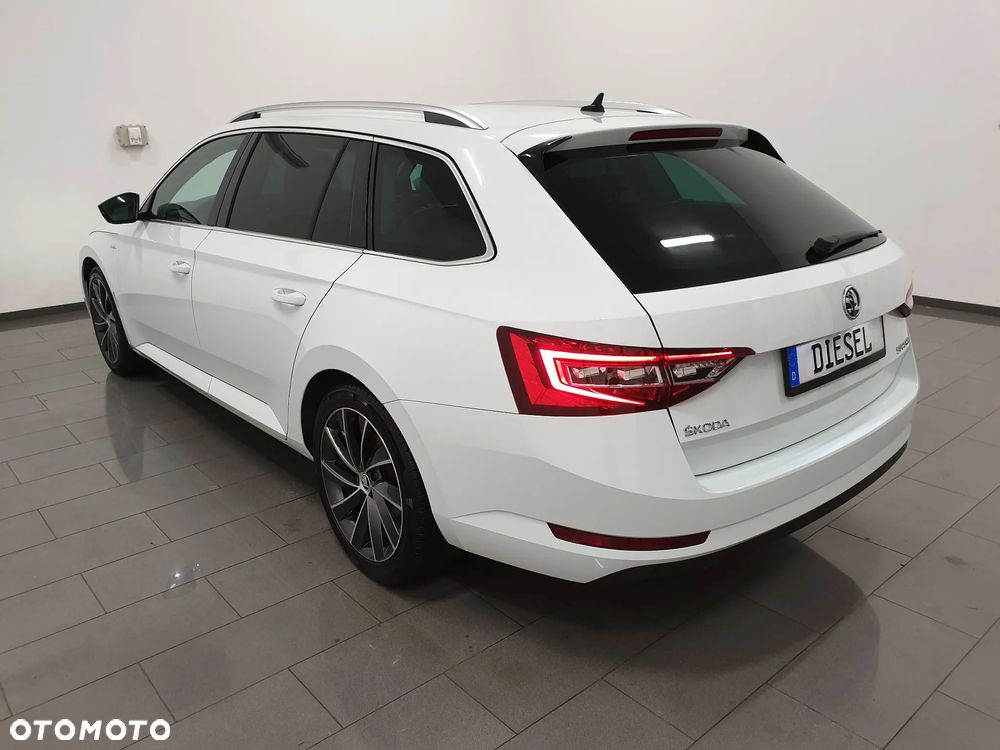 Skoda Superb 2.0 TDI L&K DSG - 4
