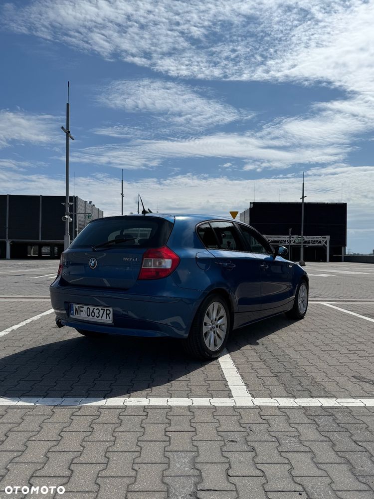 BMW Seria 1 118d - 4