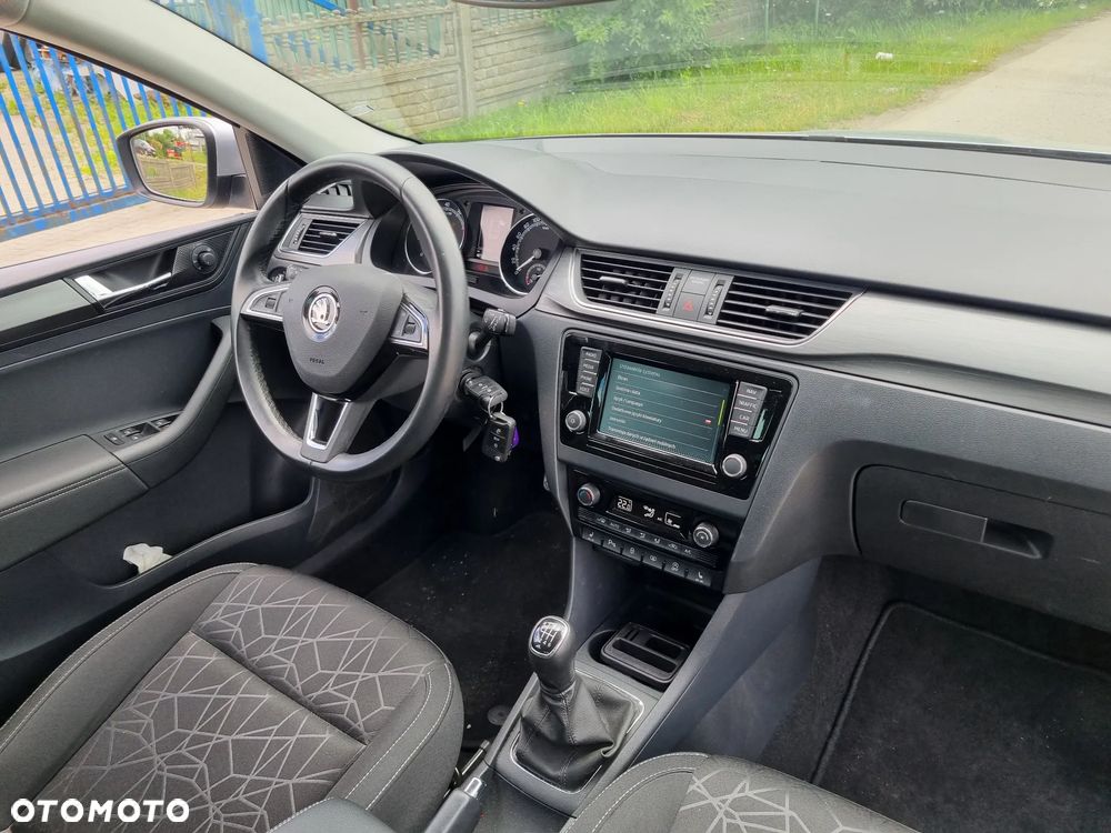 Skoda RAPID Spb 1.0 TSI Clever - 23