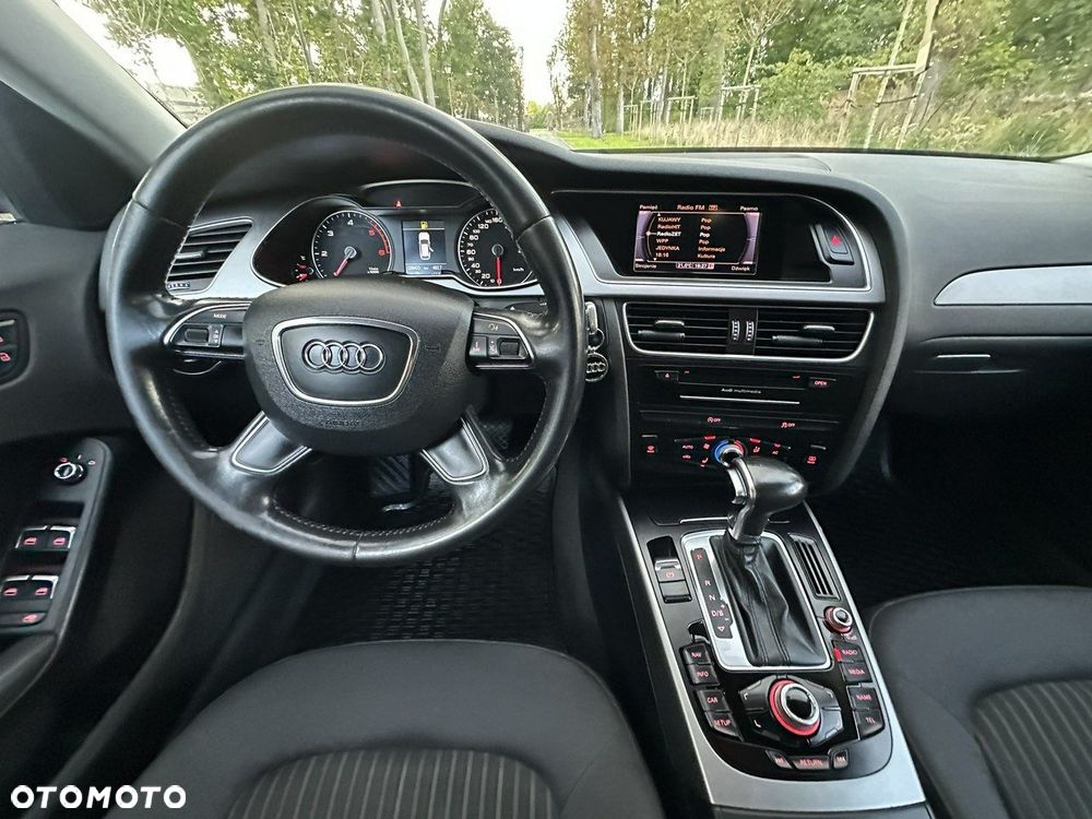 Audi A4 - 33