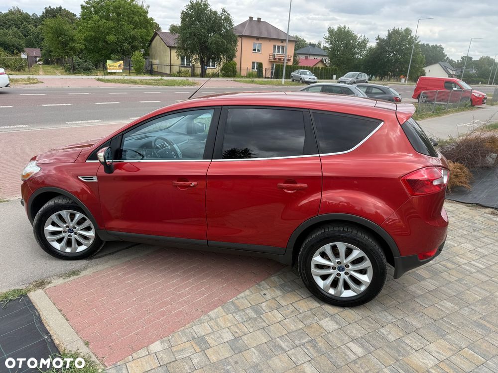 Ford Kuga 2.5 4x4 Titanium - 3