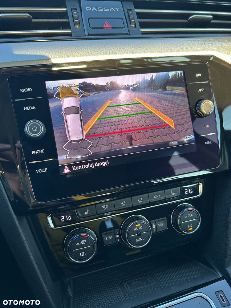 Volkswagen Passat 1.5 TSI EVO Elegance DSG - 18