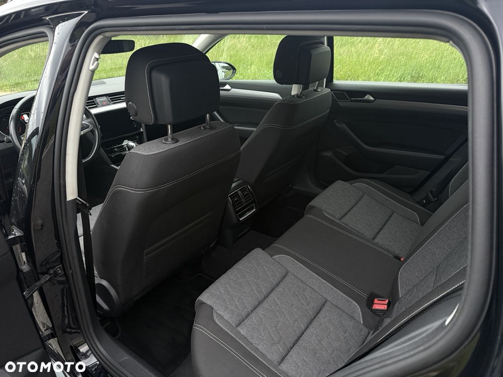 Volkswagen Passat 2.0 TDI BMT Highline DSG7 - 20