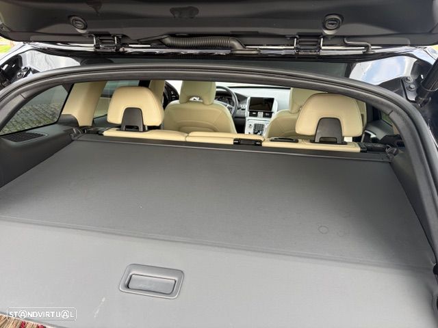 Volvo XC 60 2.0 D4 Dynamic Edition Geartronic - 7