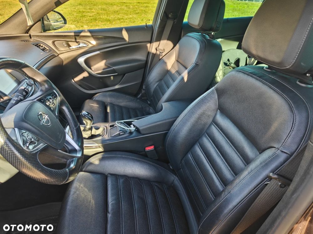 Opel Insignia - 17
