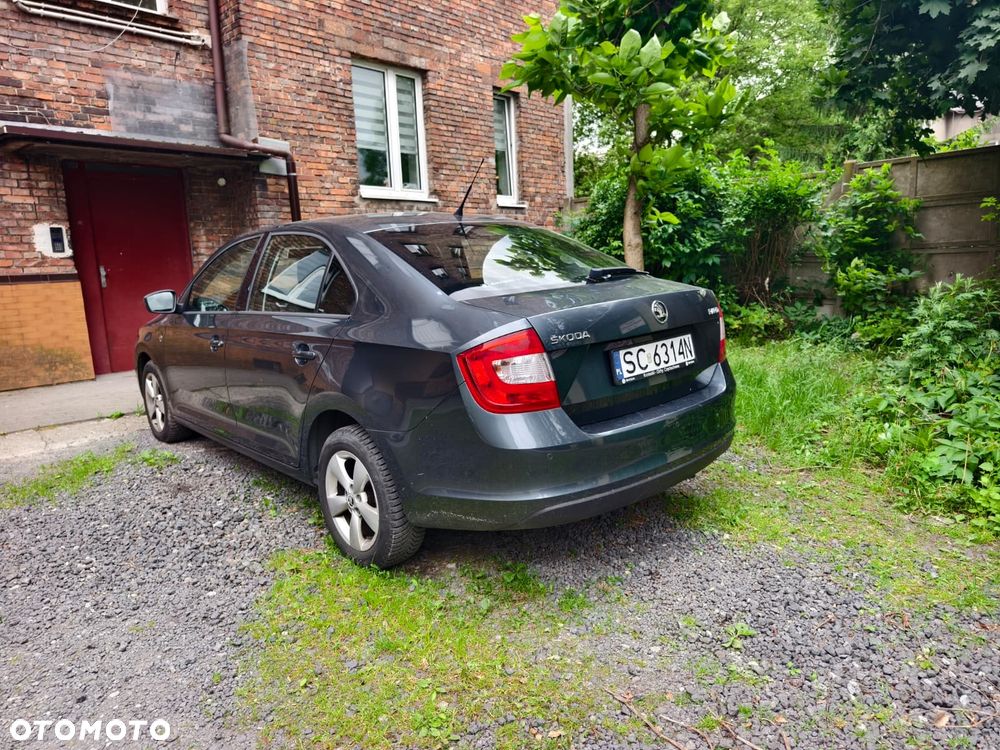 Skoda Rapid 2015 photo 4