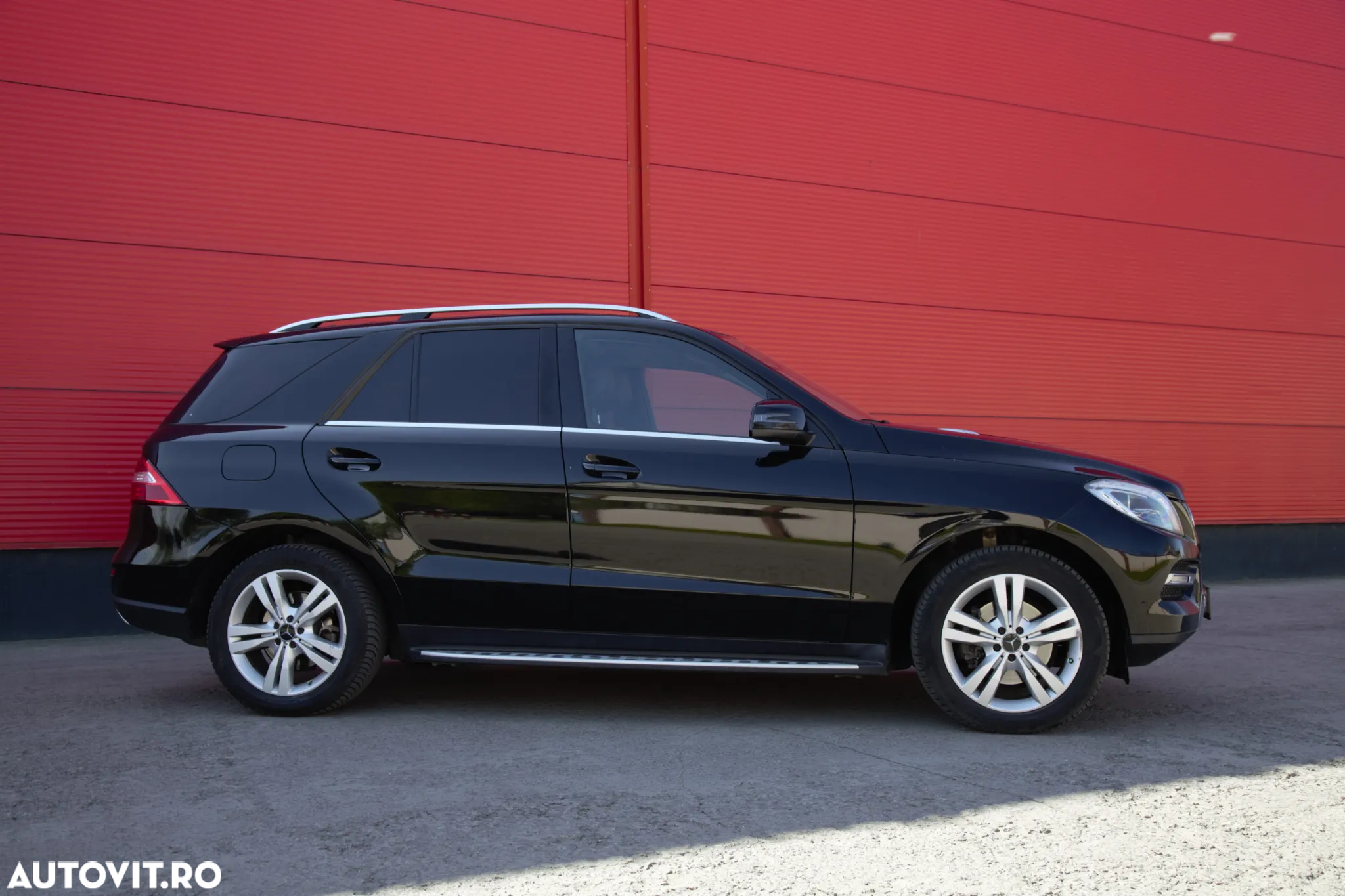Mercedes-Benz ML 350 BlueTec 4MATIC Aut - 4