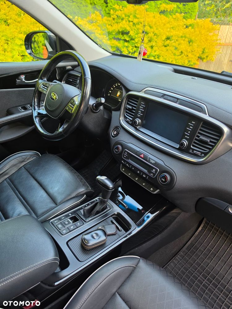 Kia Sorento 2.0 CRDI GT Line - 8