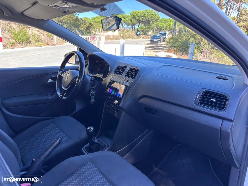 VW Polo 1.4 TDi Confortline - 11