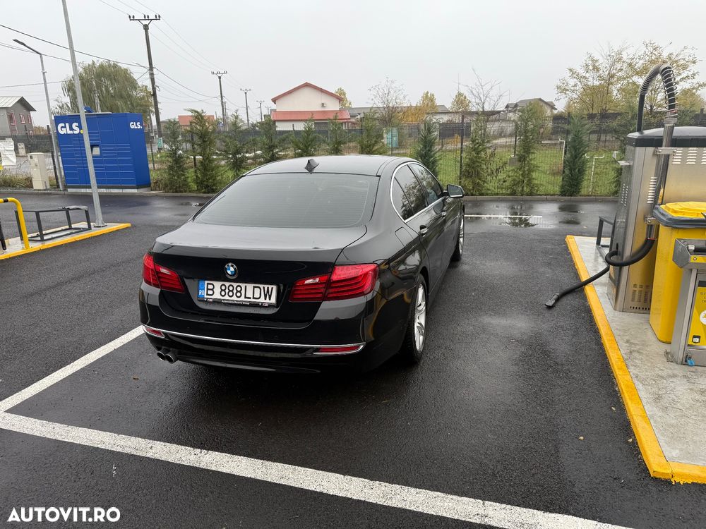 BMW Seria 5 530d xDrive AT - 4