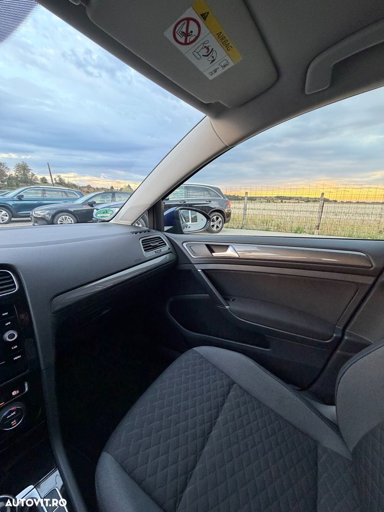 Volkswagen Golf 2.0 TDI Join - 19