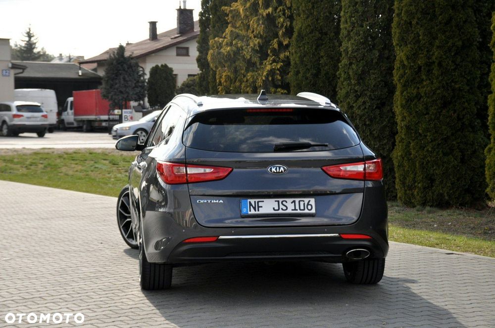 Kia Optima - 15