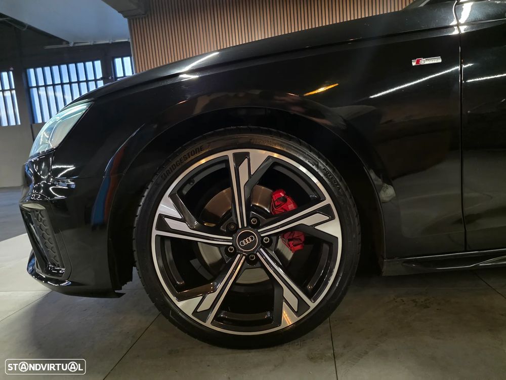 Audi A4 Avant 35 TDI S line S tronic - 43