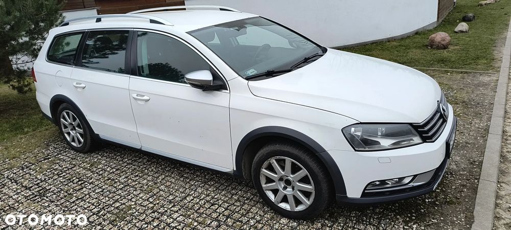 Volkswagen Passat - 13
