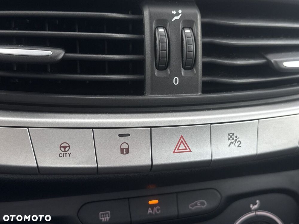 Fiat Tipo 1.4 16v Easy - 24