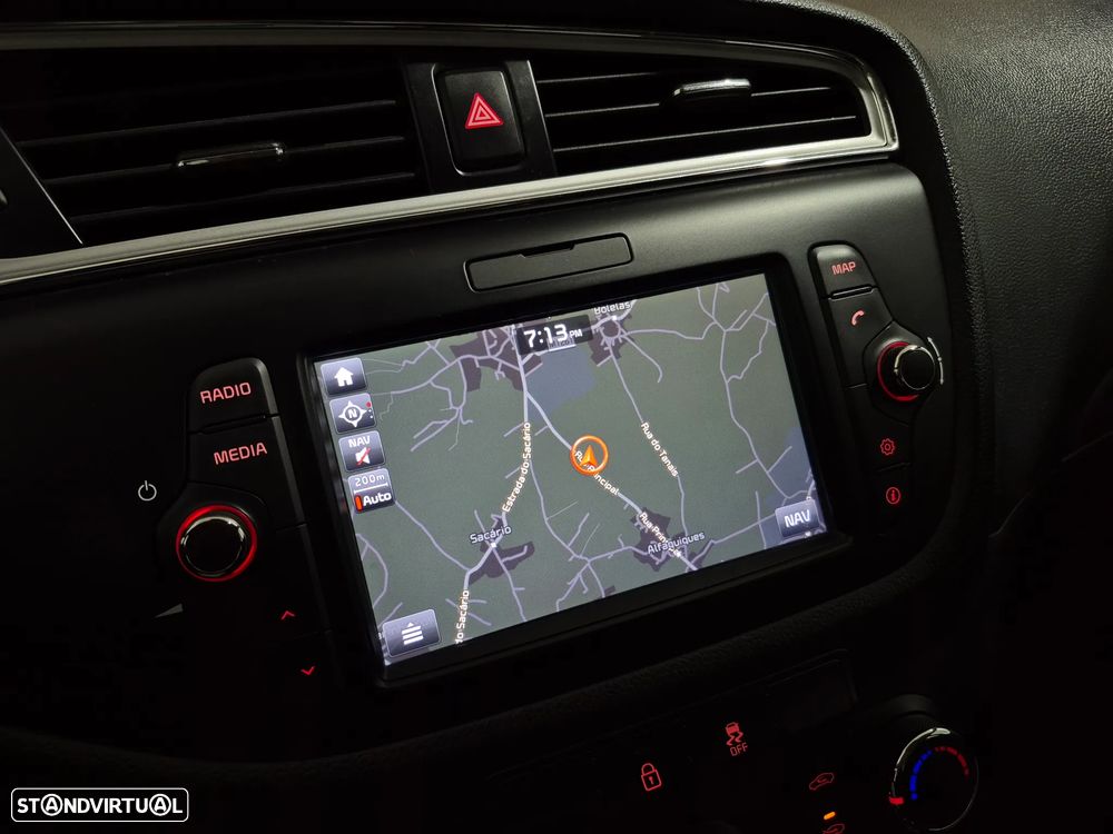 Kia Ceed SW 1.4 CRDi LX - 14