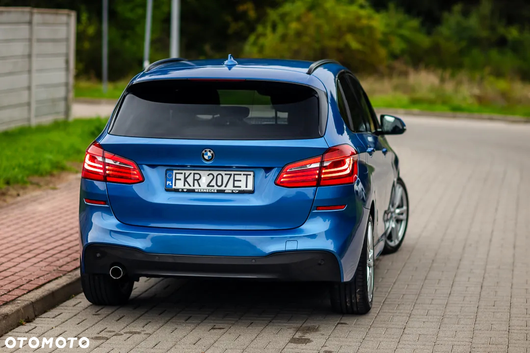 BMW Seria 2 220d Active Tourer - 9