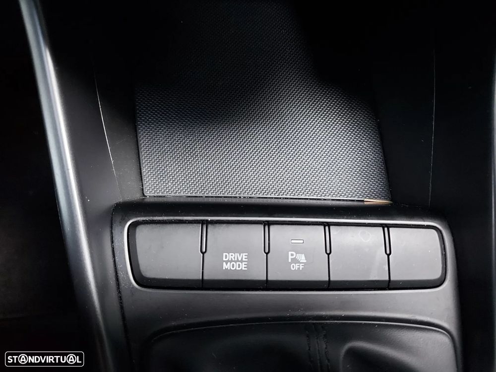 Hyundai Bayon 1.0 T-GDI Premium - 26