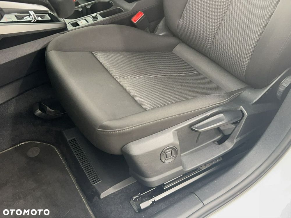 Audi A3 Sportback 35 TFSI mHEV S tronic - 17