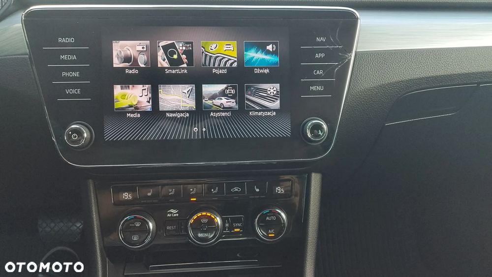 Skoda Superb 2.0 TSI Ambition DSG - 12