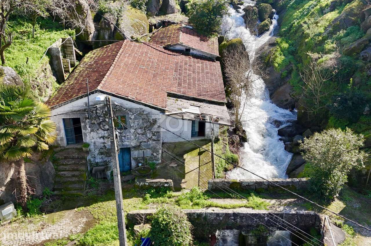 casa da Cascata - buraco do olheiro - Grande imagem: 3/17