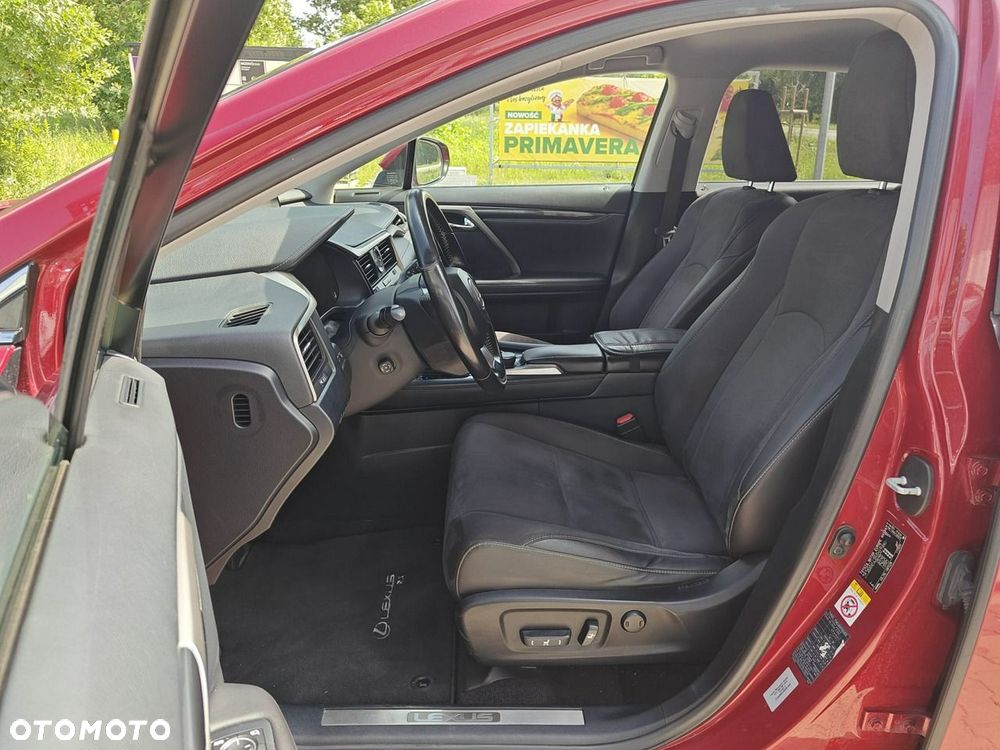 Lexus RX - 10