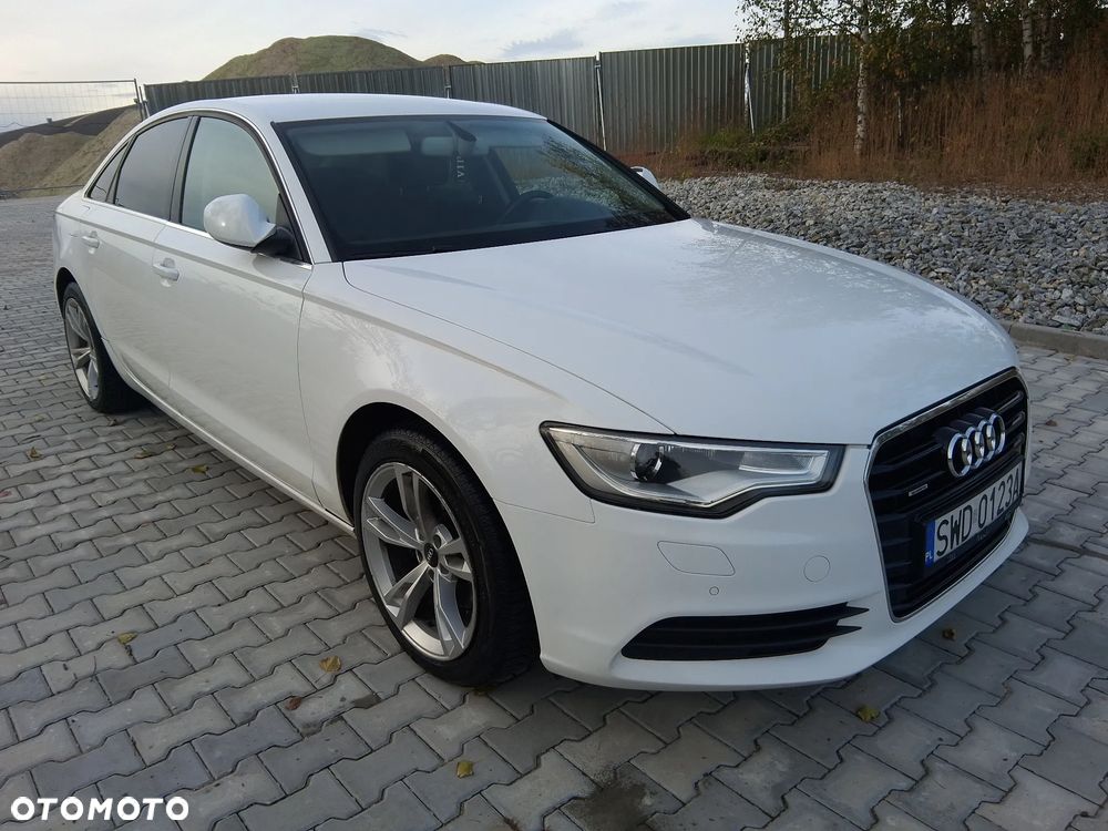 Audi A6 Limousine 2012 photo 2