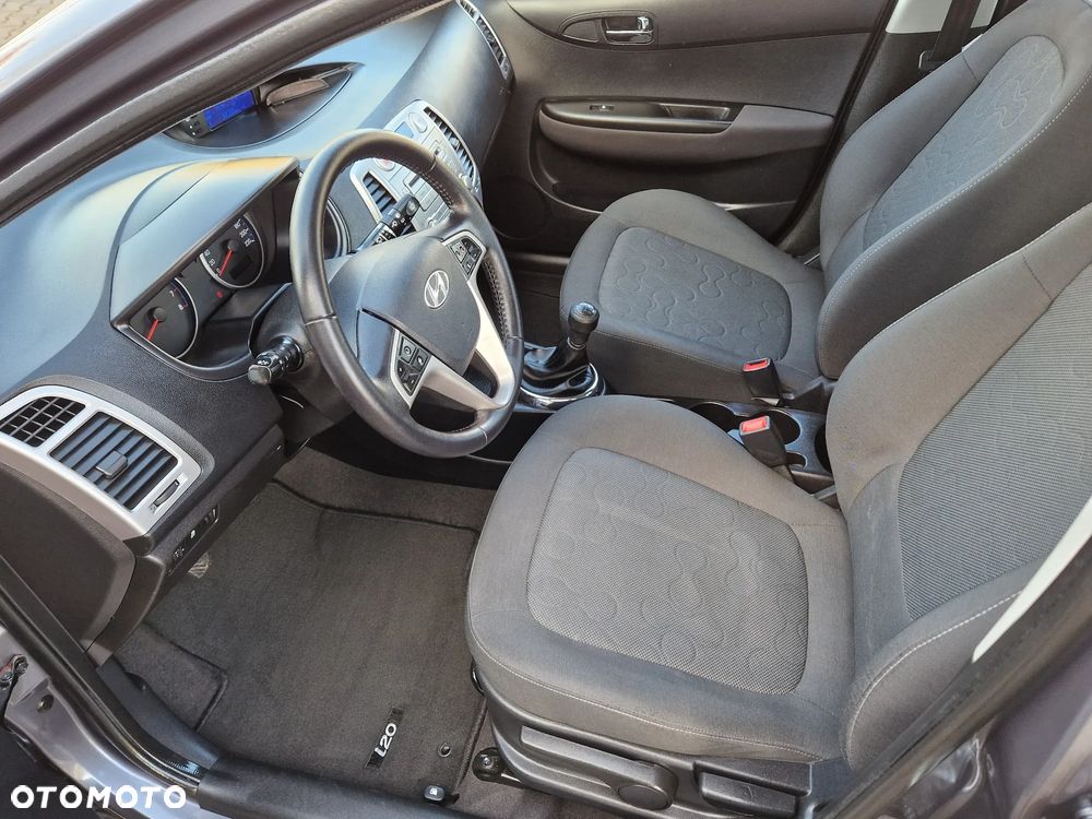 Hyundai i20 1.25 Comfort - 15