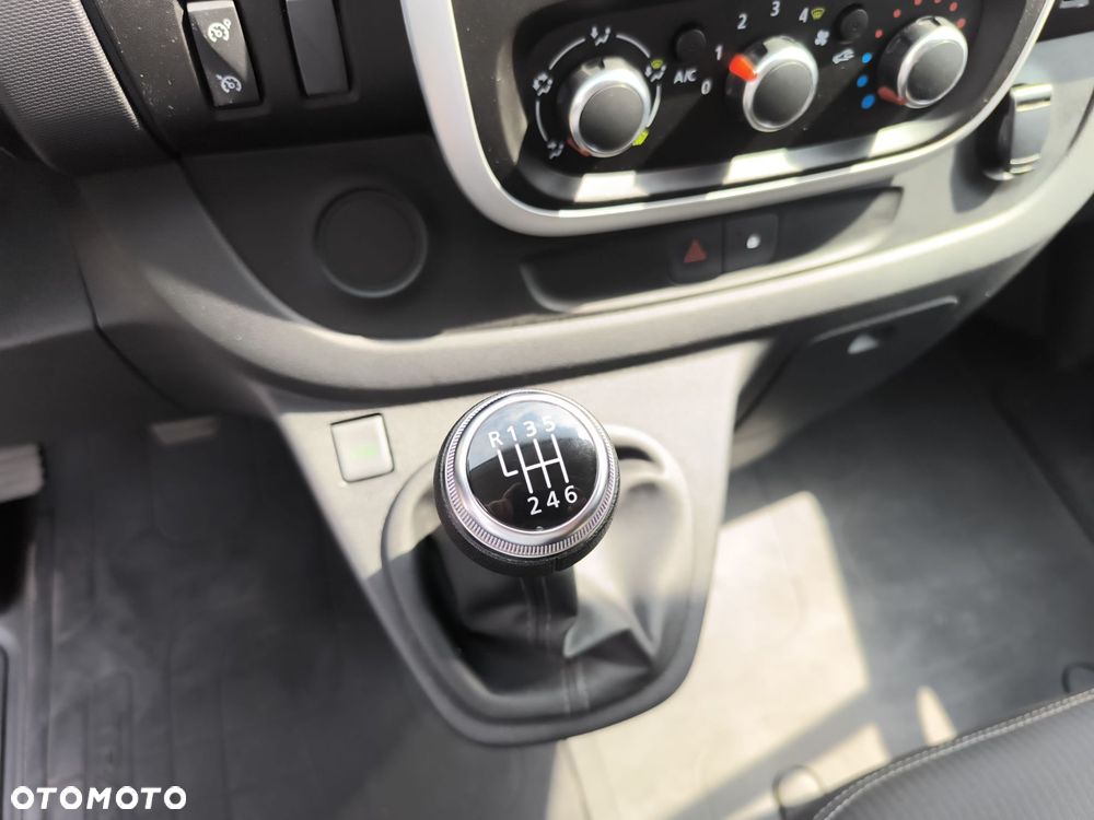 Renault trafic - 27