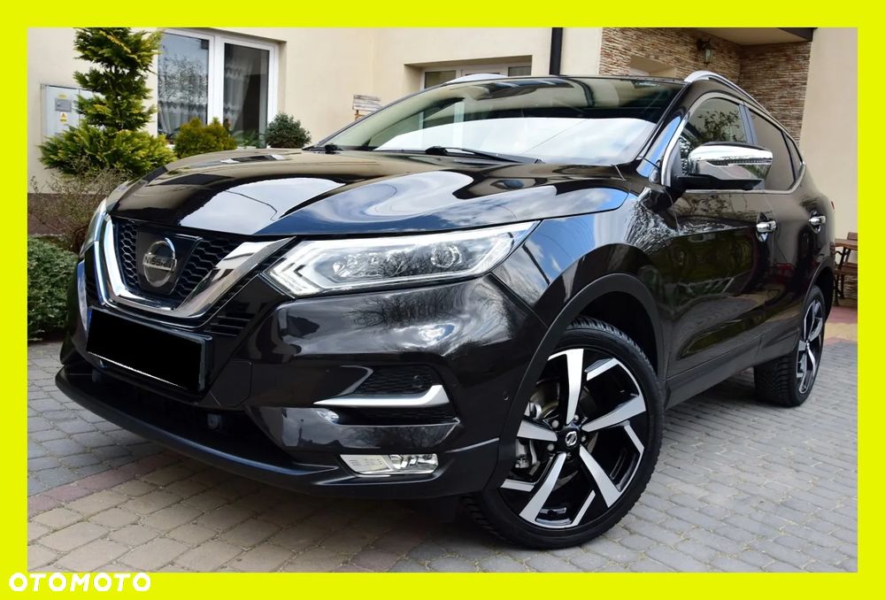 Nissan Qashqai 1.6 DIG-T Tekna - 1