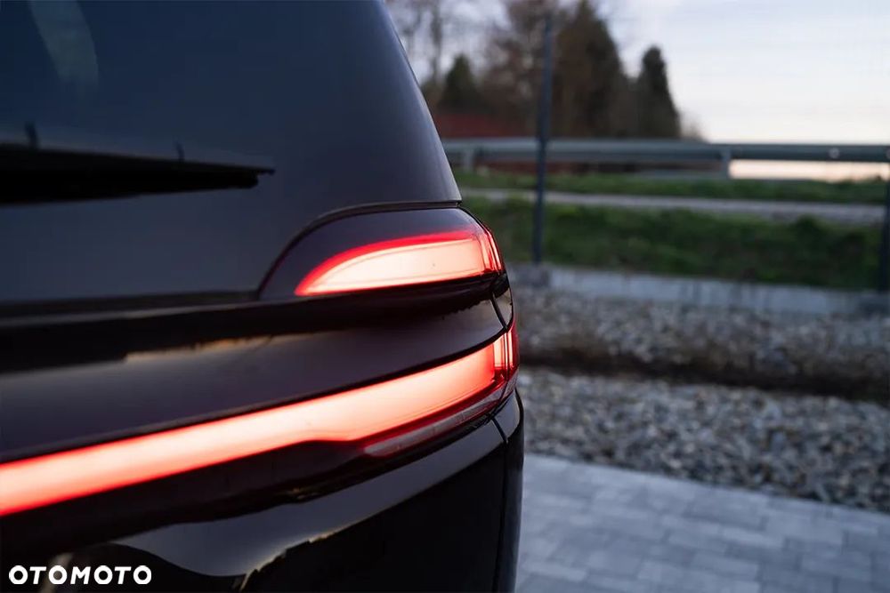 Chrysler Pacifica - 27