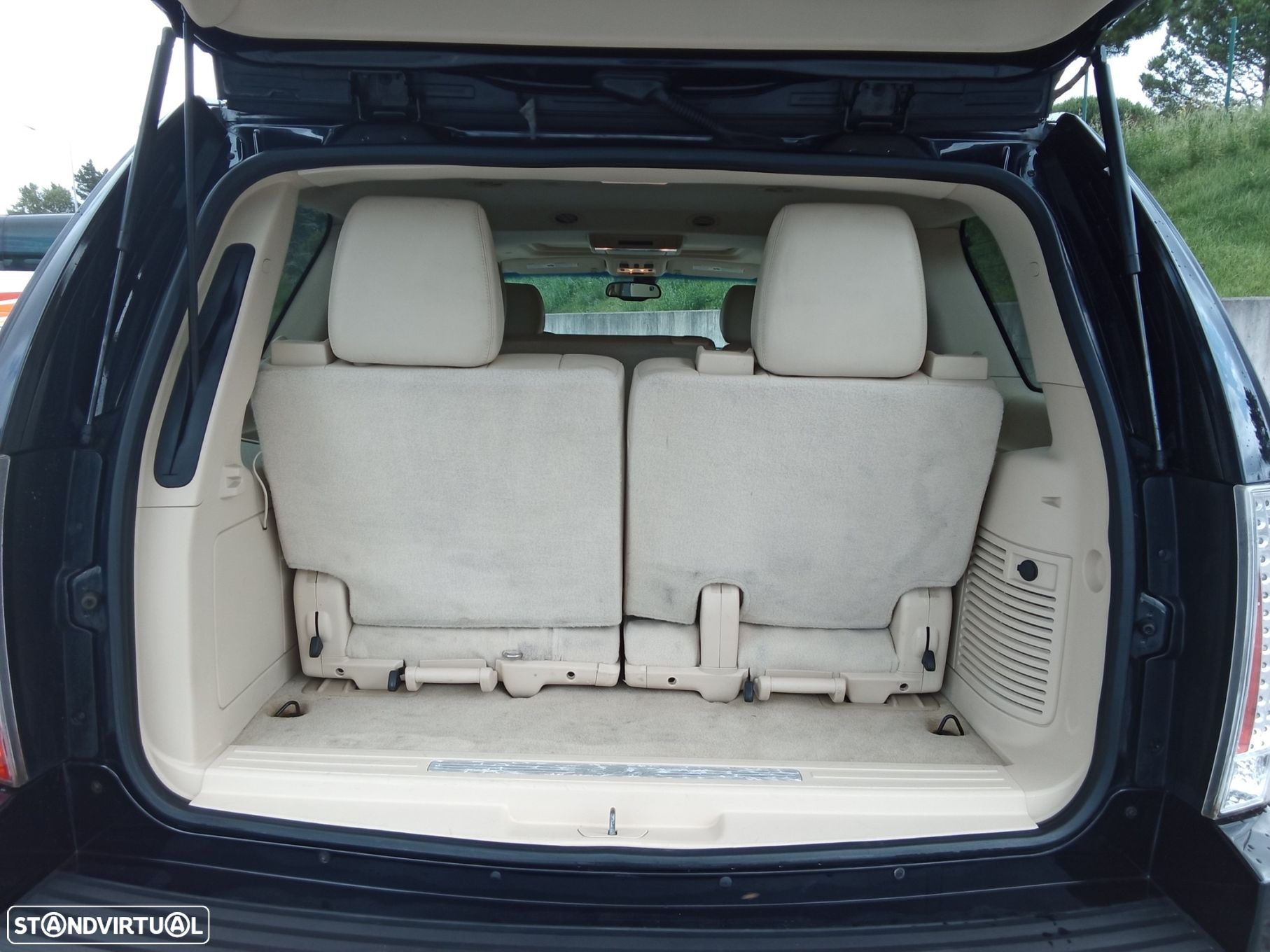 Cadillac Escalade 6.2 V8 Elegance - 15