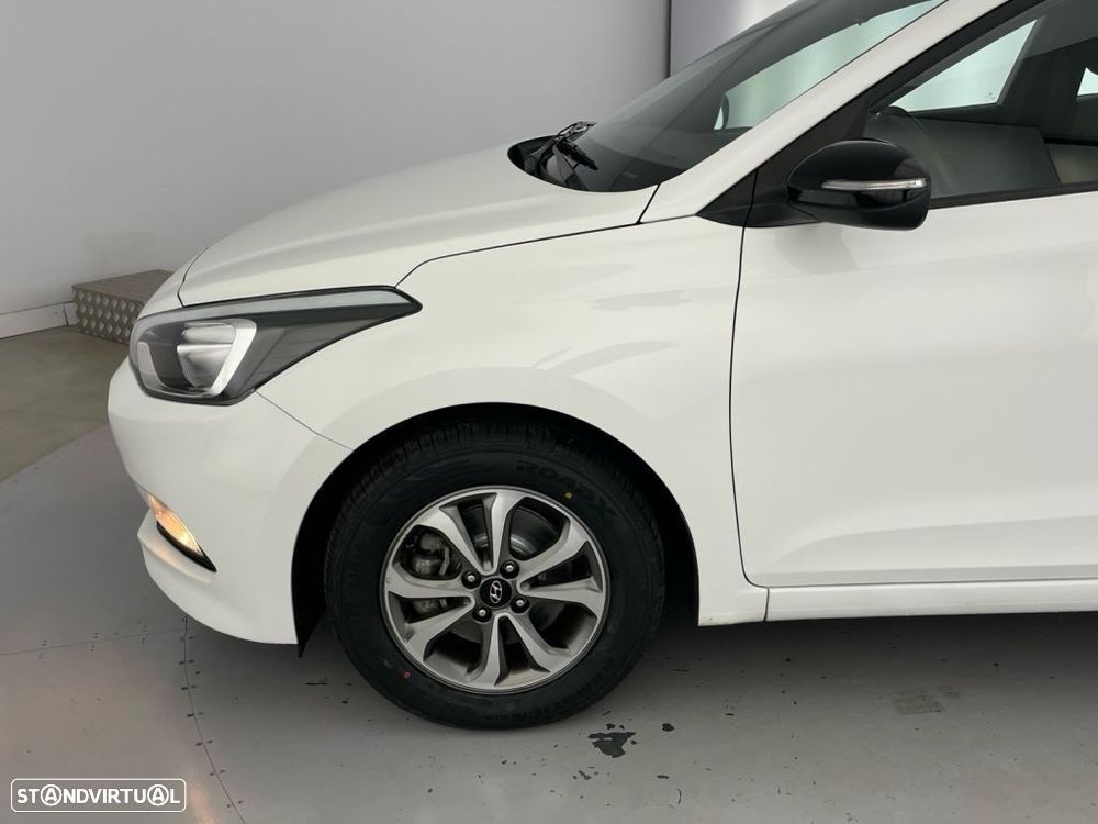 Hyundai i20 1.1 CRDi Access - 19
